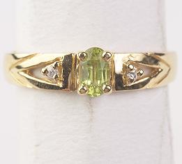 Peridot ring.jpg