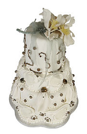 Decoratedweddingcake.jpg